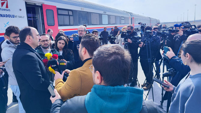 Başkan Altay şehri demir ağlarla örecek projeleri basınla birlikte inceledi