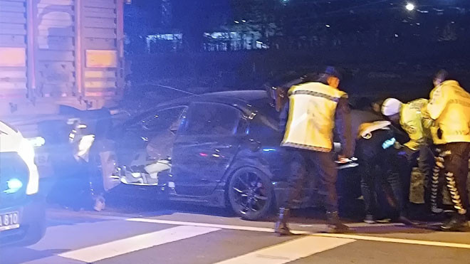 Konya'da polise çarpıp kaçtı, Seydişehir girişinde kaza yaptı