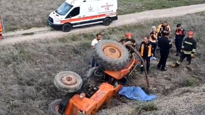 Traktör devrildi, 1 kişi hayatını kaybetti